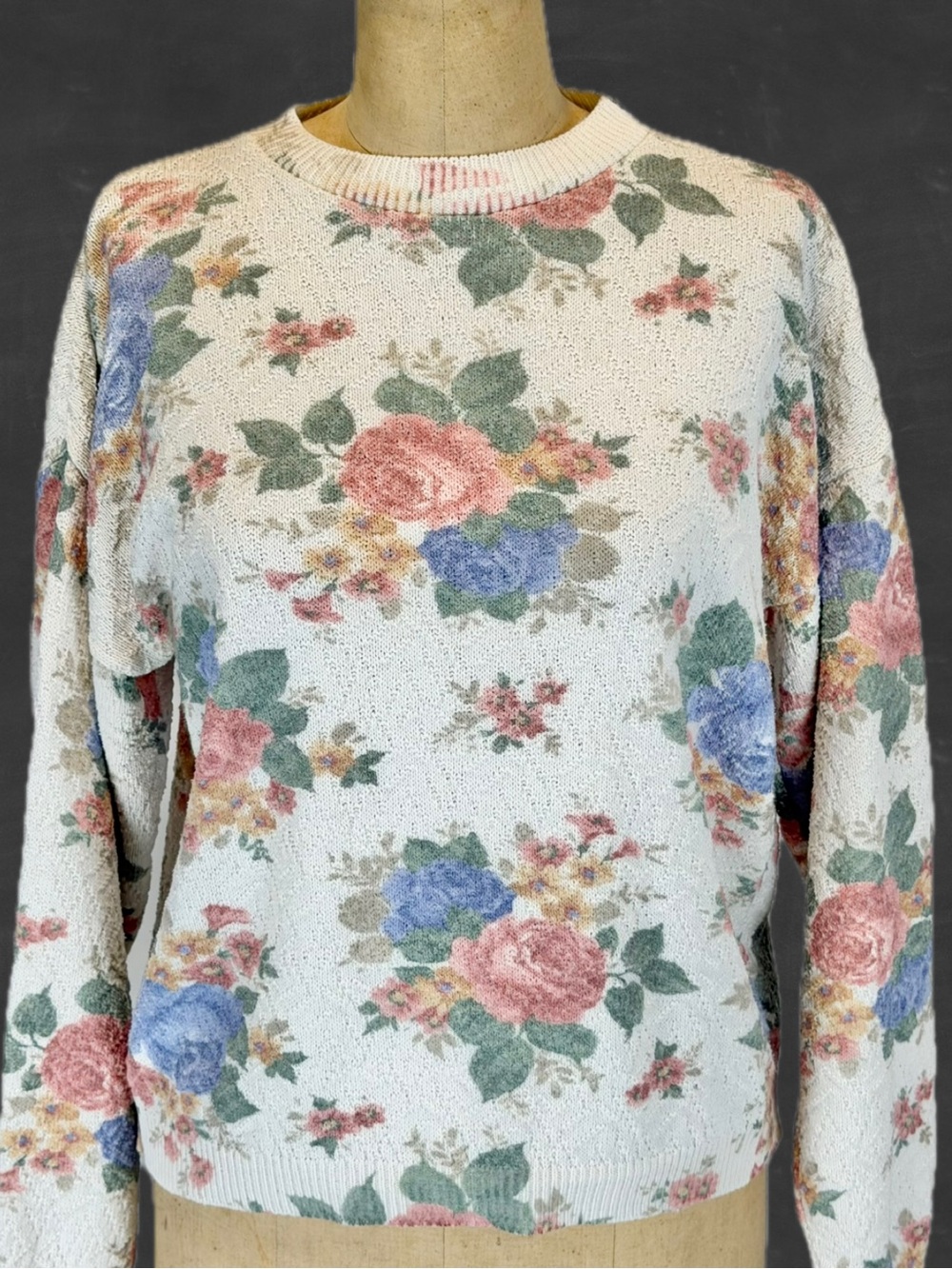 VINTAGE 80s cottage flower garden knit sweater top pastel floral Cottagecore 90s
